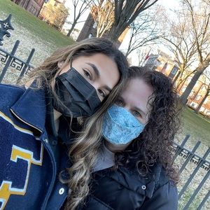 Meet your Posher, Suzanne